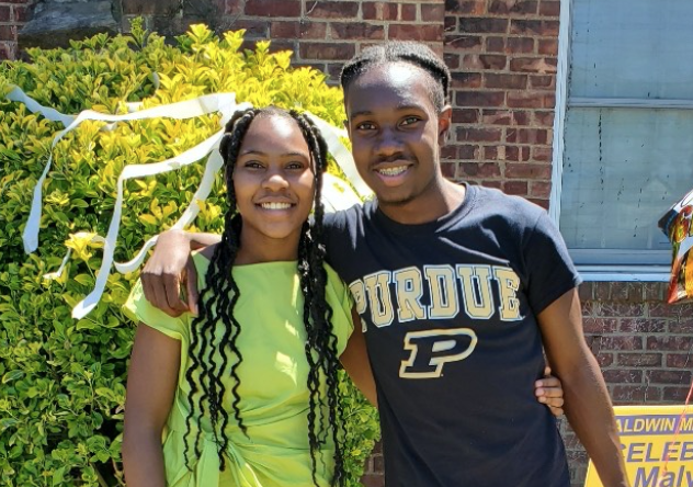 Malique Williams & Sister